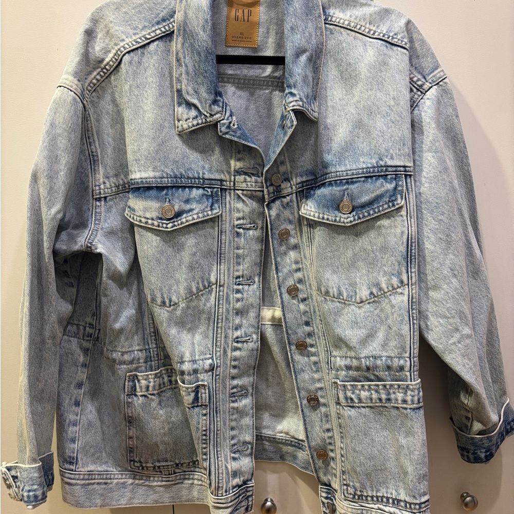 GAP Classic Oversized Light Blue Denim Jean Jacket